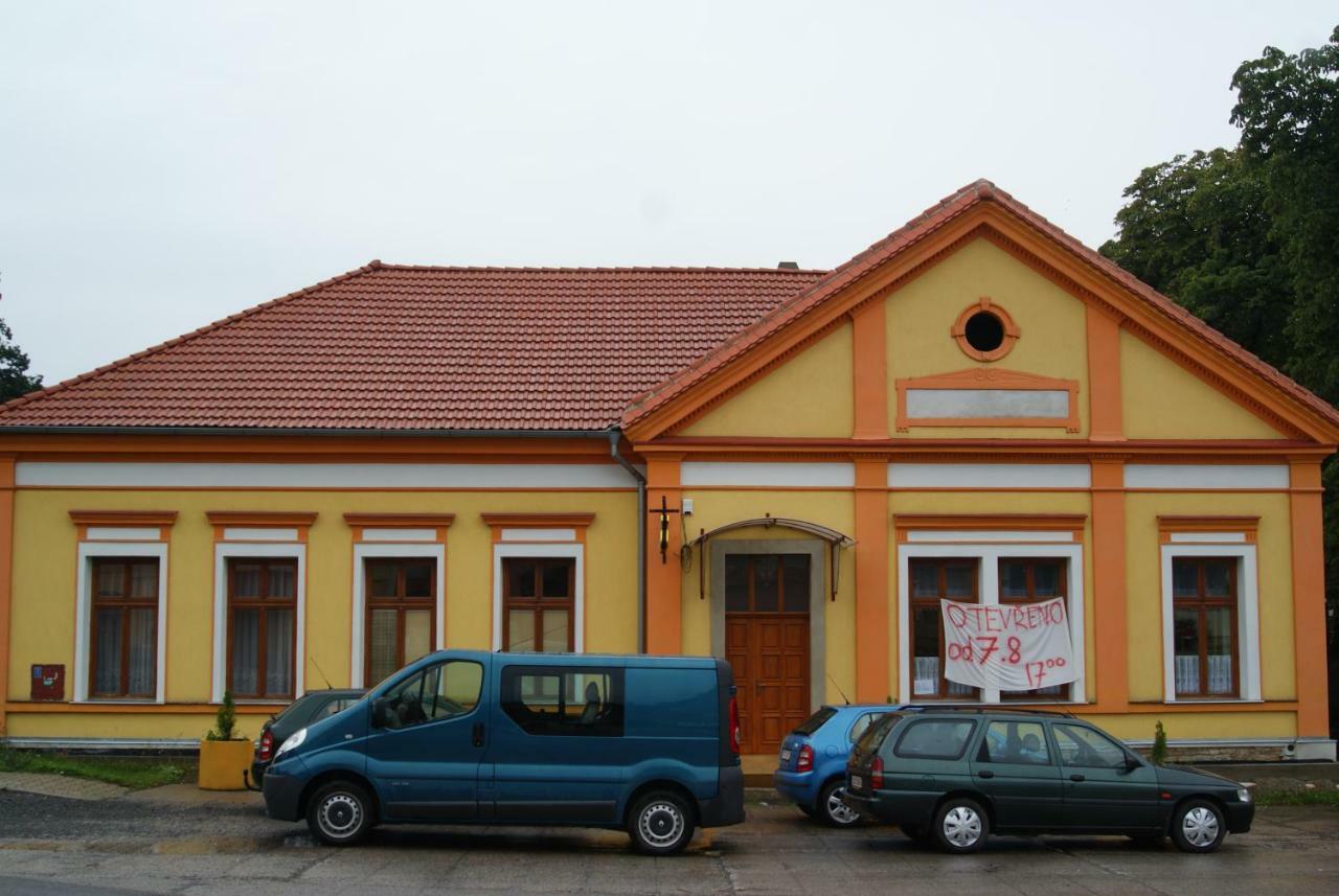 Ubytovani U Tajcu Dolni Berkovice Zewnętrze zdjęcie
